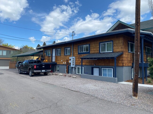 Building Photo - Kennett Triplex