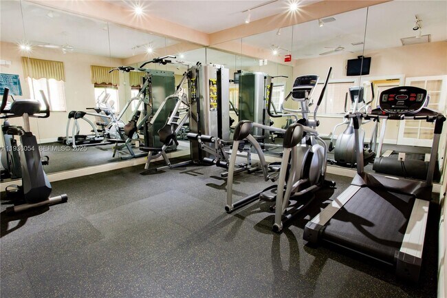 Building Photo - 7715 NW 22nd Ave