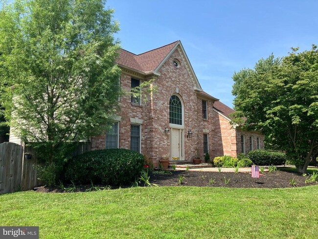 Primary Photo - 17500 Jacobs Ct