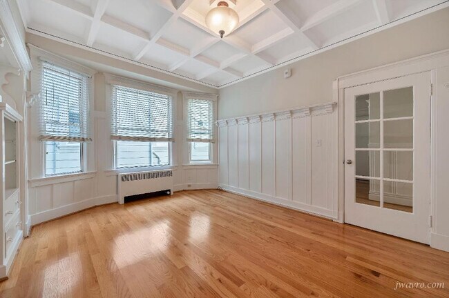 Building Photo - 1630 California St