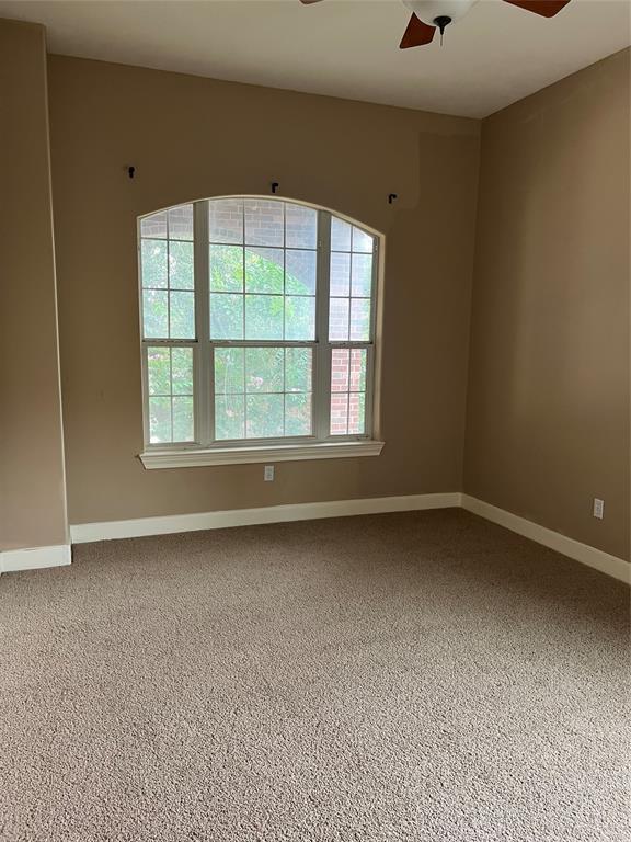 Building Photo - 16907 Coronado Springs Dr
