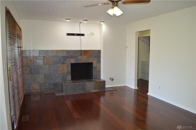 Building Photo - 1280 Kentshire Dr