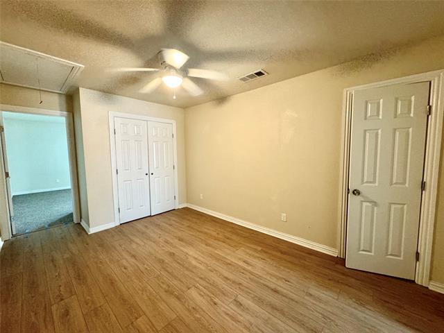 Building Photo - 2335 Bloomfield Dr