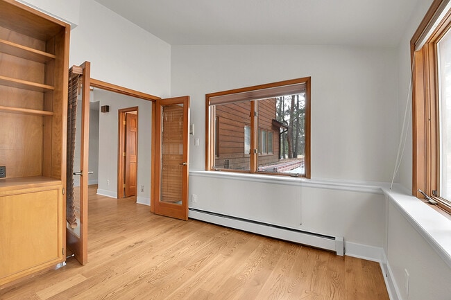 Building Photo - 29604 Canterbury Cir