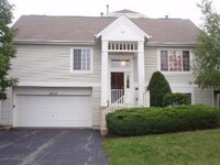 Building Photo - 2210 Daybreak Dr