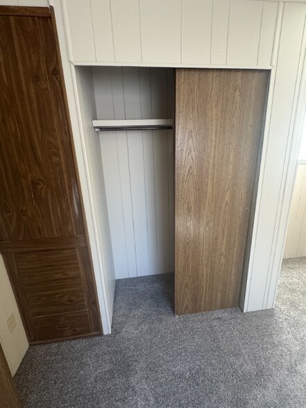 Building Photo - 4664 US-30