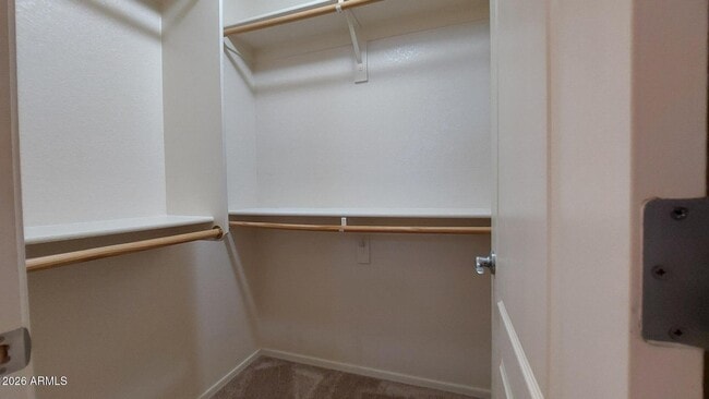 Building Photo - 4931 W Escuda Dr