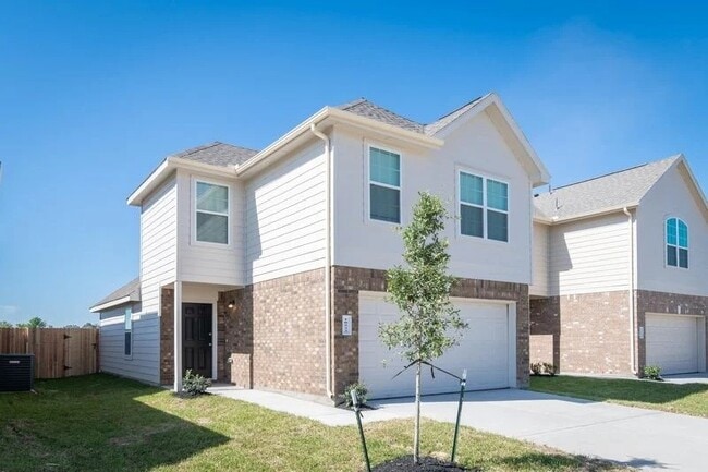 Building Photo - 18523 Paddys Crk Trl