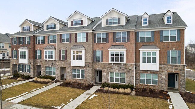 Building Photo - 2809 Rathmore Ln.