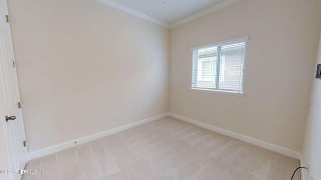 Building Photo - 203 Southern Oak Dr