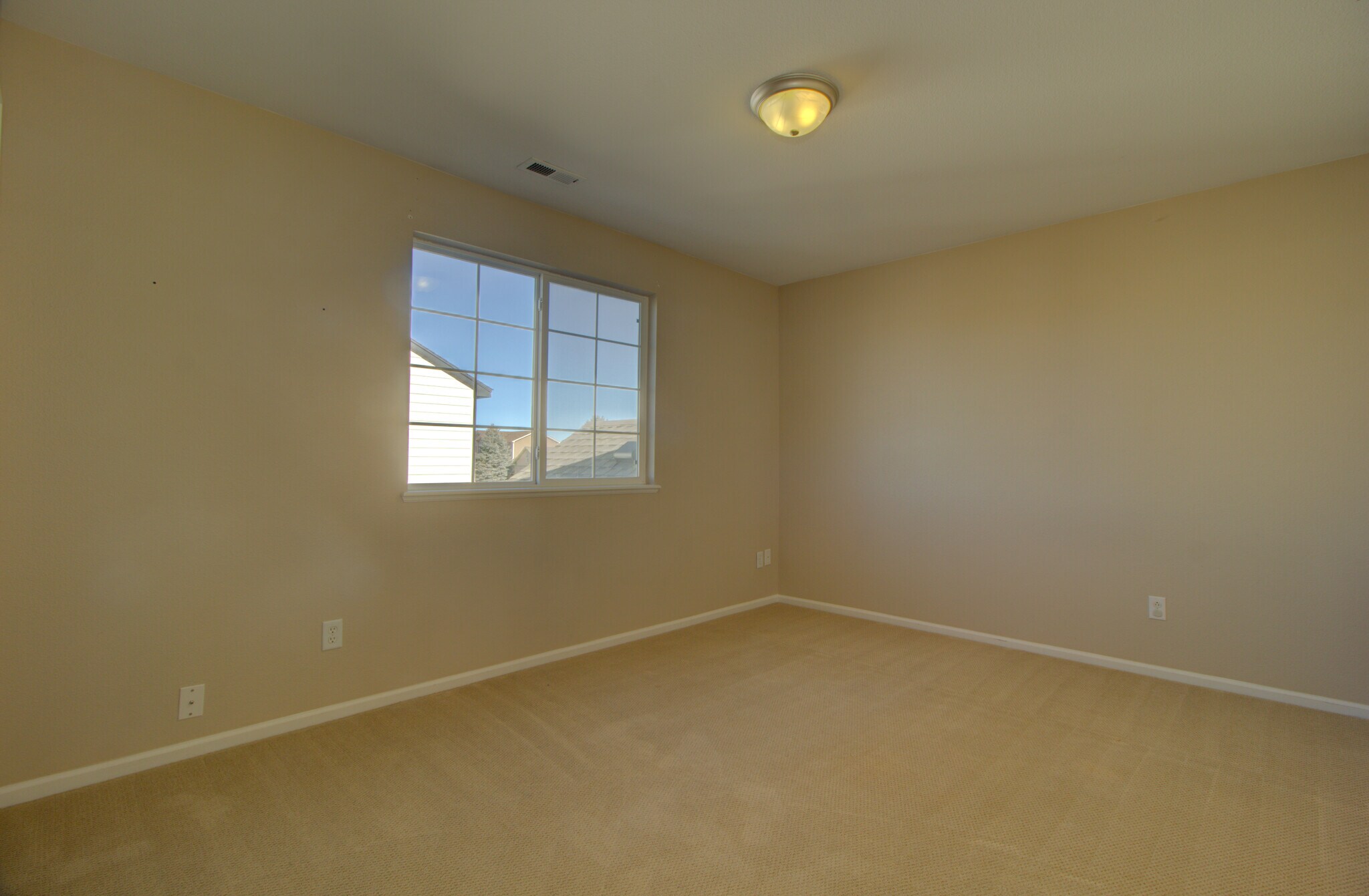 Building Photo - 9202 Royal Melbourne Cir