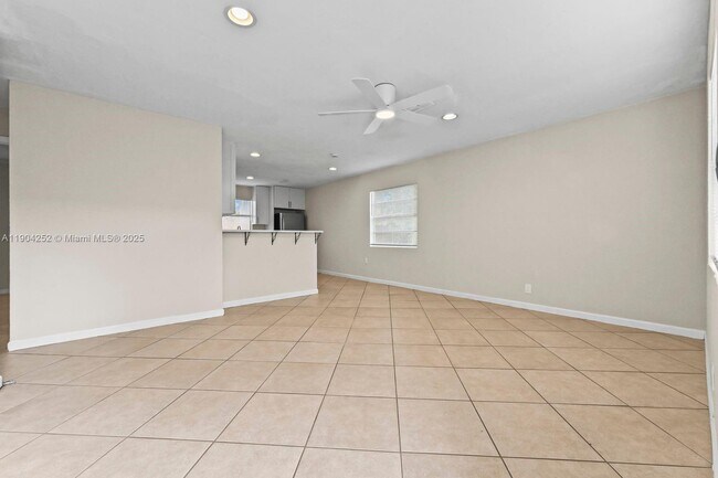 Building Photo - 3810 92nd Ln N