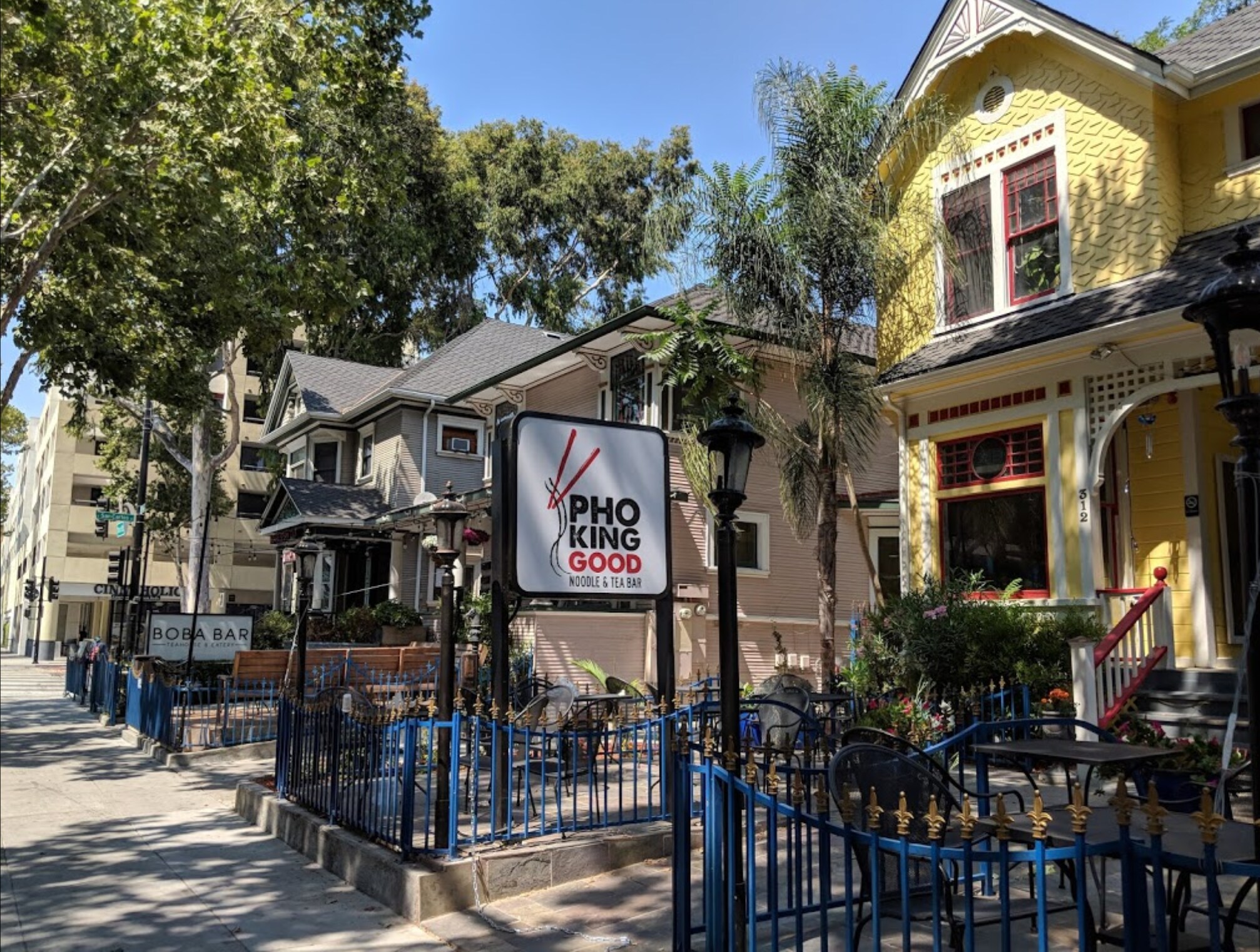 The neighborhood - 135 E Reed St