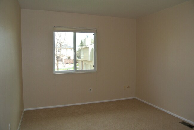 Building Photo - Boulder Townhome 3 bed, 2.5 bath