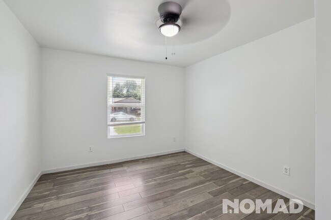 Building Photo - Spacious 4BR House in Duncanville