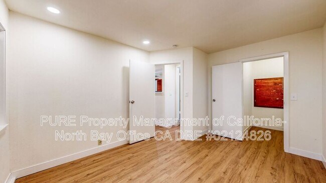 Building Photo - 11 Pedrini Wy