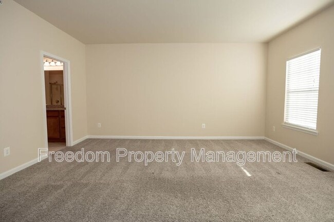 Building Photo - 7408 Brunson Cir
