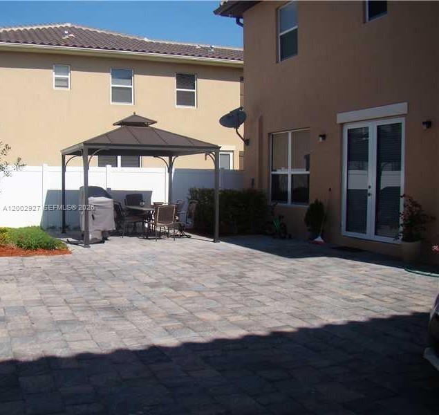 Building Photo - 9160 SW 171st Ct