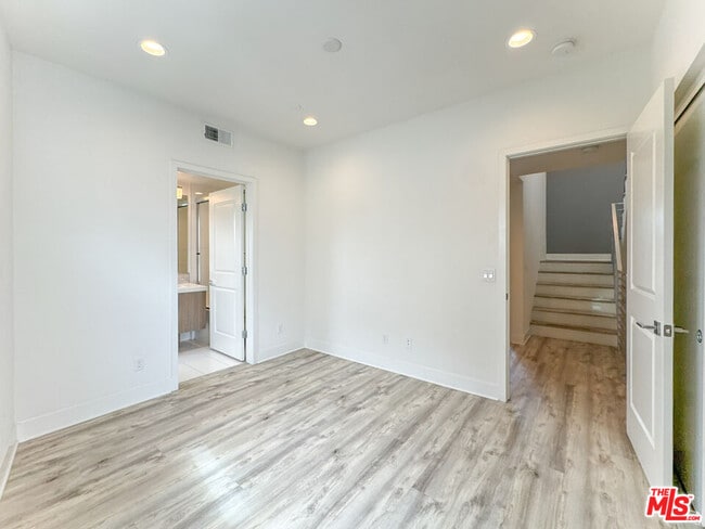 Building Photo - 3309 Aria Ln