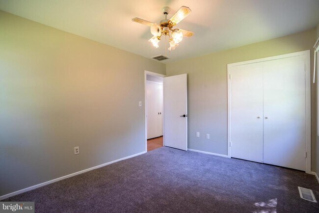 Building Photo - 3113 Shield Ln
