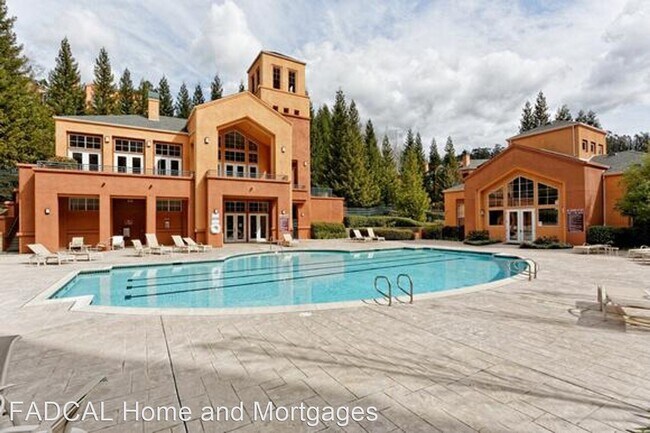Building Photo - 2 br, 2 bath House - 260 Caldecott Lane #224