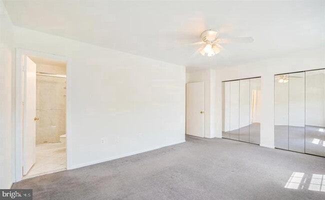 Building Photo - 10284 Arizona Cir