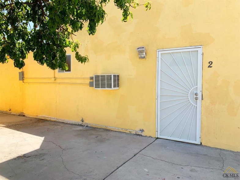 Building Photo - 3312 Elda Ave