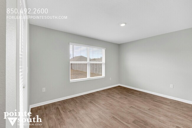 Building Photo - 7063 Abigail St