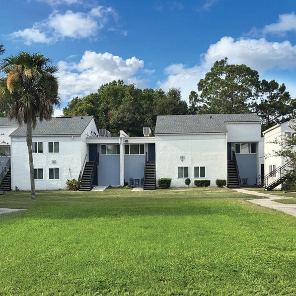 Building Photo - Beachwood Apartments