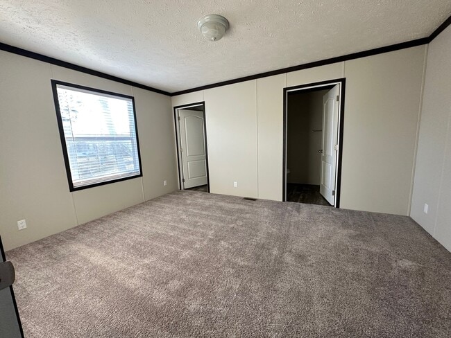 Building Photo - 381 Nevada