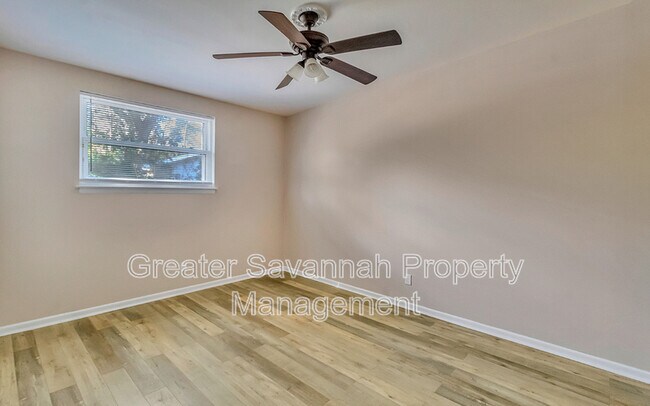 Building Photo - 36 Silverstone Cir