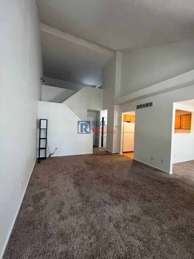 Building Photo - 2138 Copper Creek Dr