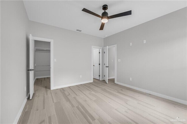 Building Photo - 24 N 25th St