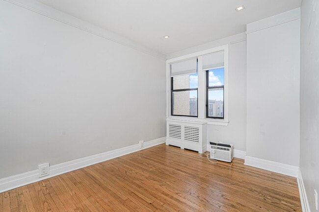 Building Photo - 2600 John F. Kennedy Blvd