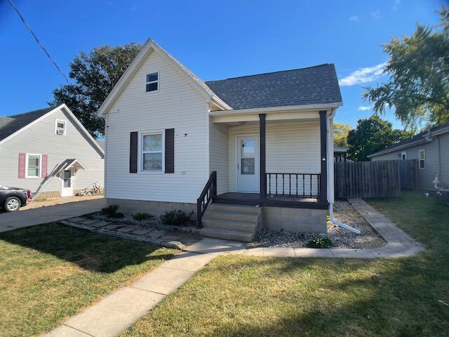 Primary Photo - 3 BR Home in Tremont