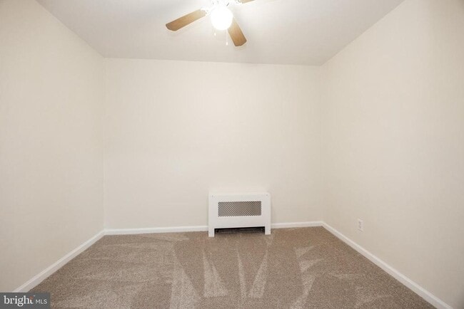 Building Photo - 5816 Upper Ridge Rd