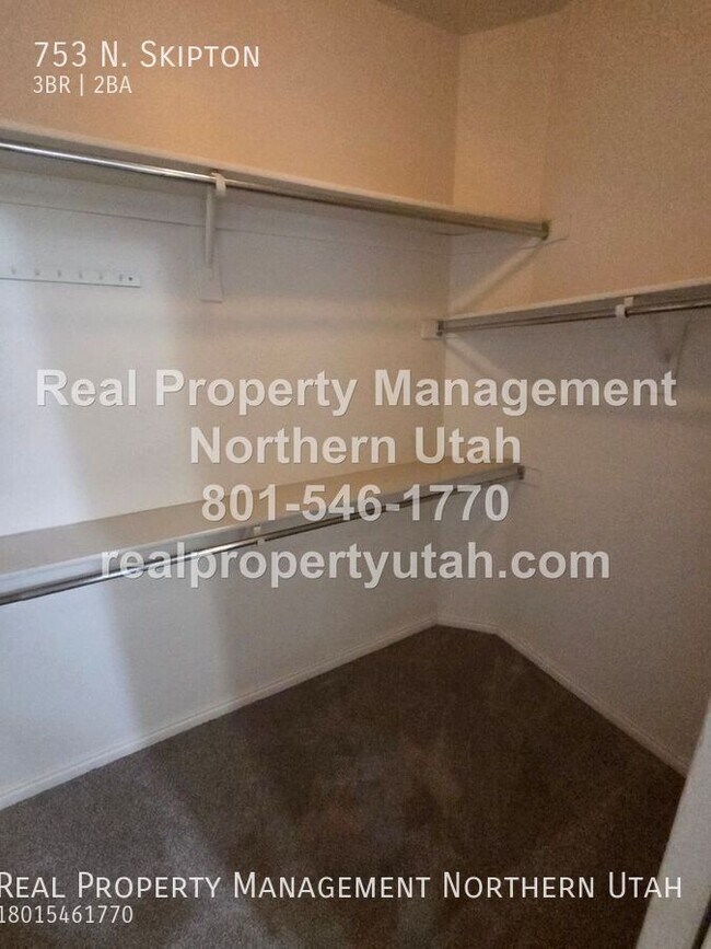 Building Photo - 753 N. Skipton-