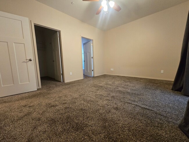 Building Photo - Unfurnished, 1-Year Long-Term Rental
