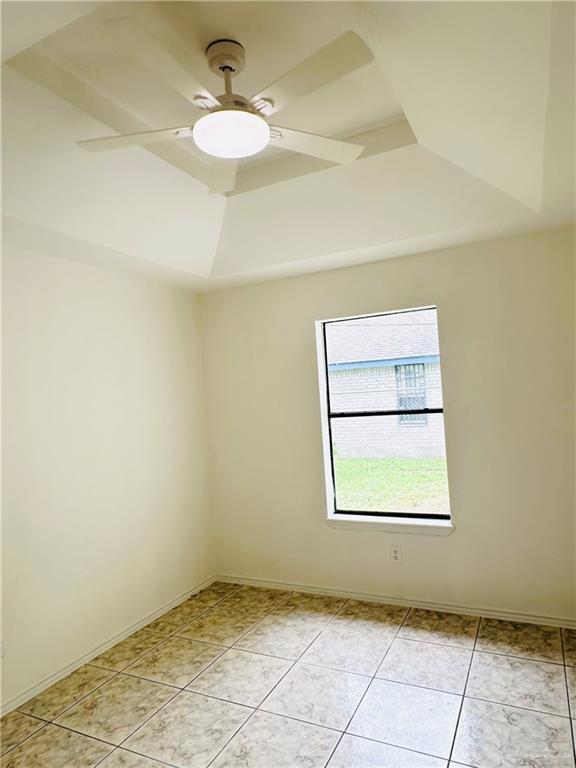 Building Photo - 12 Encino Dr