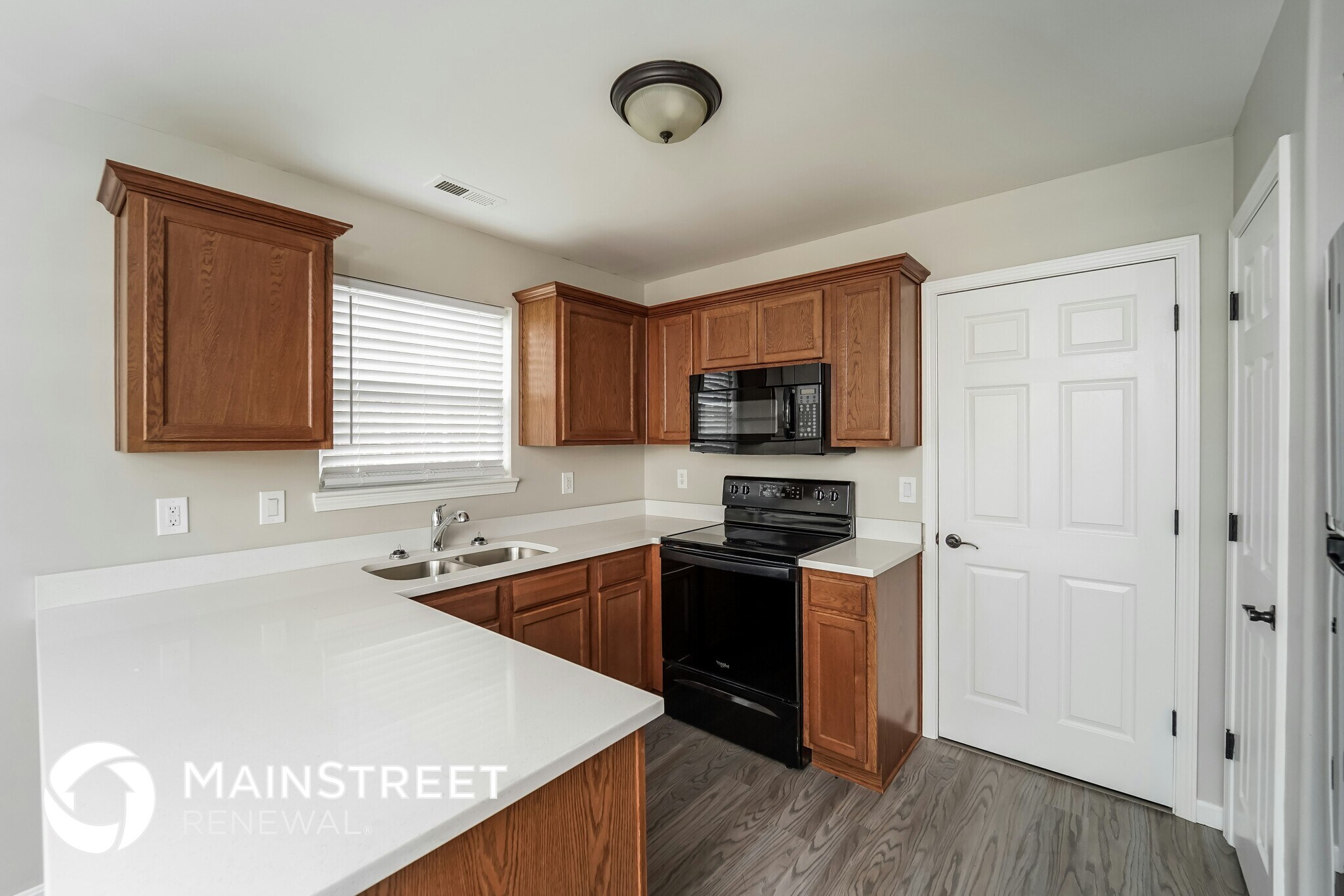 Building Photo - 2825 Horse Trail Rd