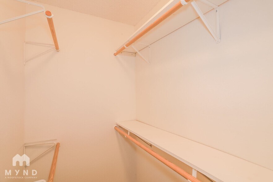 Building Photo - 3176 Prairie Creek Ct