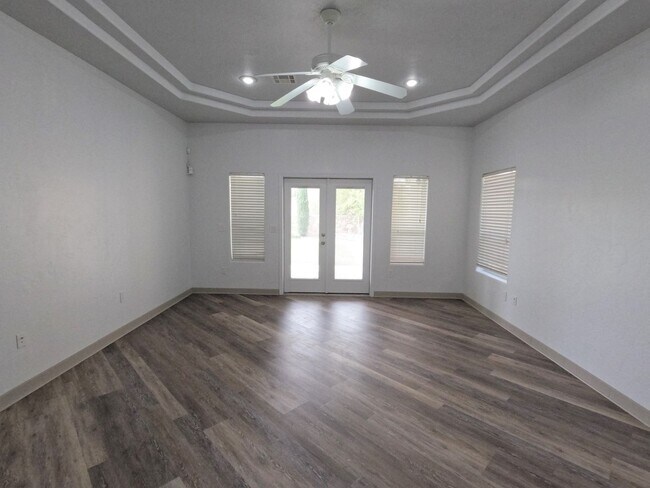 Building Photo - 2947 Longbow Loop