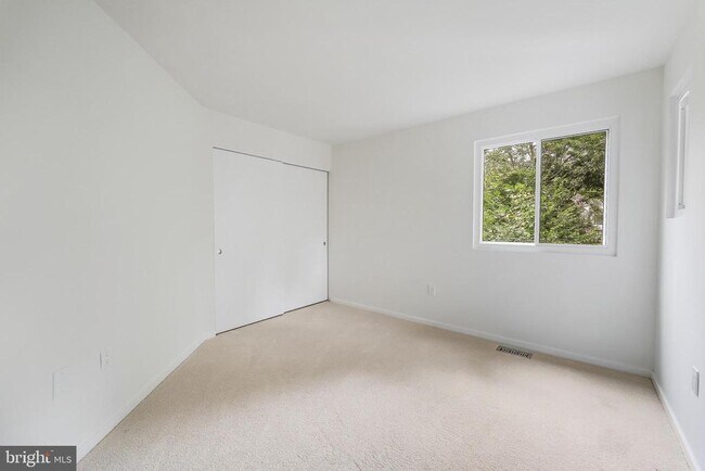 Building Photo - 11916 Moss Point Ln