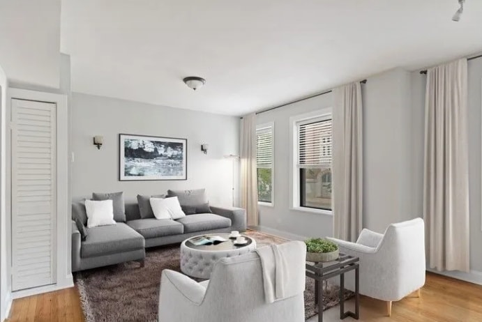 Building Photo - 4036 N Ashland Ave