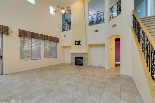 Building Photo - 10800 Canisteo St