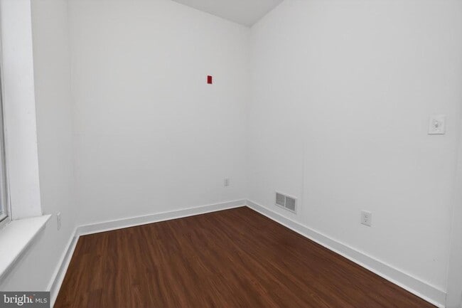 Building Photo - 6022 Market St