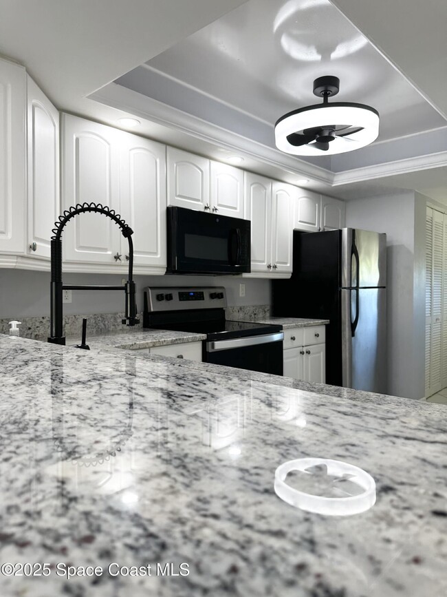 Building Photo - 840 N Atlantic Ave