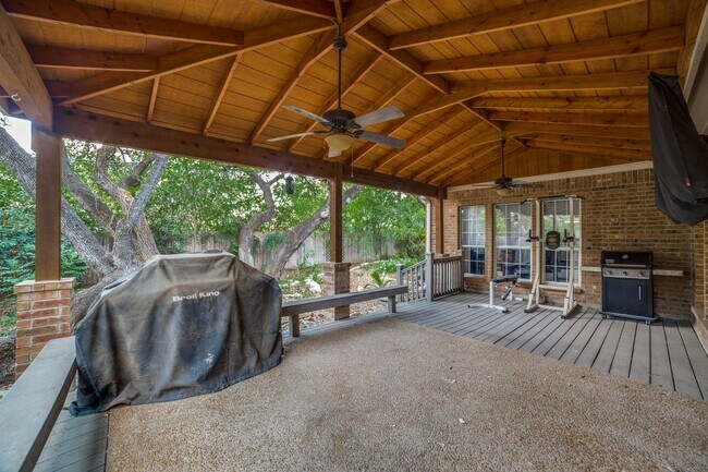 Building Photo - BEAUTIFUL SINGLE-STORY 3-BEDROOM HOME IN S...