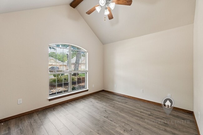 Building Photo - 716 Tuscany Way