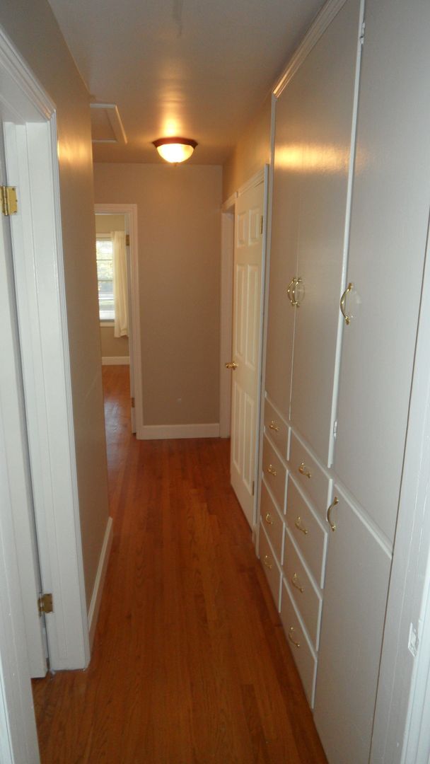 Building Photo - Old Towne Orange, Hardwood floors, Single Story House 3BR 2BA  2 car garage